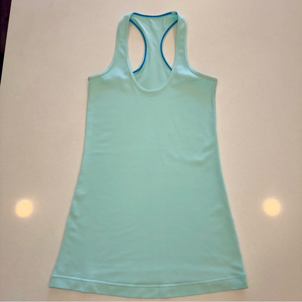 Lululemon tank. Size 4